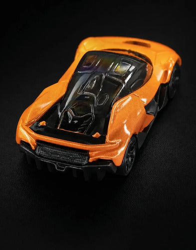 Carrinho Hot Wheels Mclaren W1 - Hw Race Day  - Hyw41 Laranja